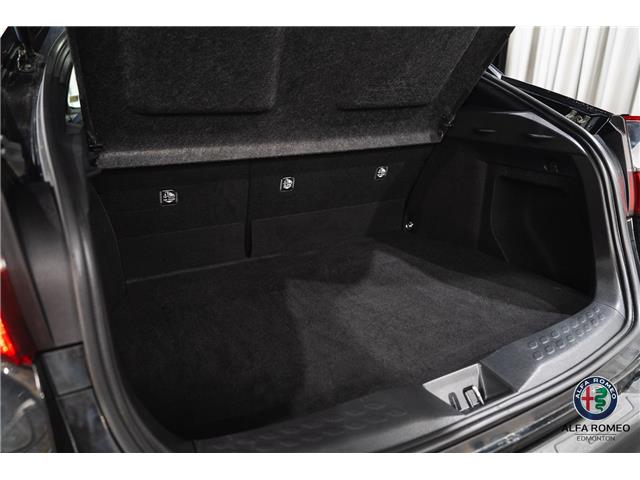 2021 Toyota C-HR XLE Premium (Stk: 25739a) in Edmonton - Image 20 of 23