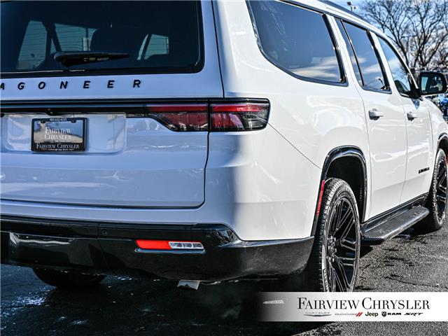 2024 Jeep Wagoneer L Series II Carbide (Stk: U21451) in Burlington - Image 11 of 36