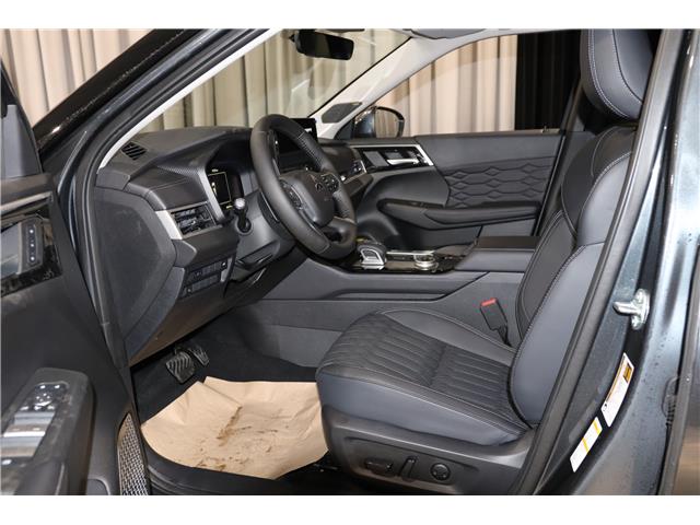 2026 Mitsubishi Outlander GT (Stk: T26136) in Edmonton - Image 11 of 33