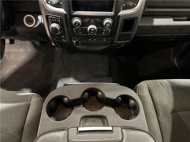 2022 RAM 1500 Classic SLT (Stk: 302226) in Lethbridge - Image 11 of 15