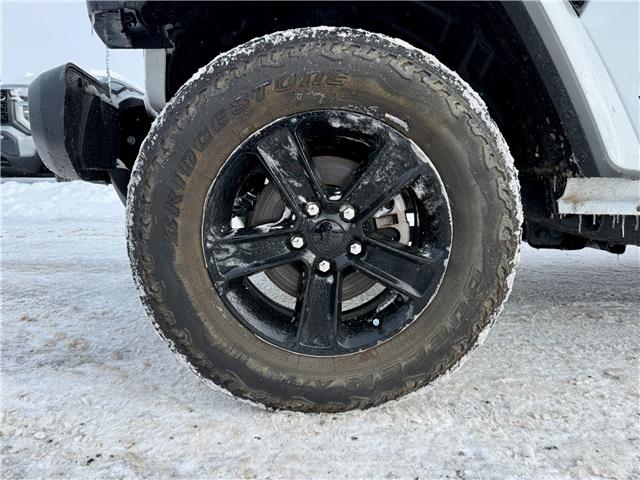 2023 Jeep Wrangler Sahara (Stk: 588575U) in PORT PERRY - Image 13 of 42