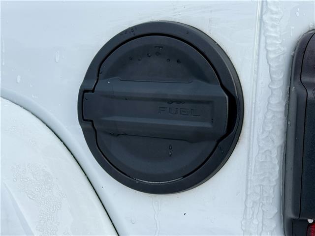 2023 Jeep Wrangler Sahara (Stk: 588575U) in PORT PERRY - Image 15 of 42
