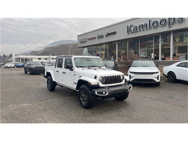 2026 Jeep Gladiator Sport S (Stk: TT044) in Kamloops - Image 1 of 23