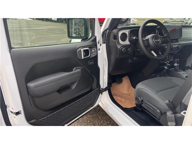 2026 Jeep Gladiator Sport S (Stk: TT044) in Kamloops - Image 9 of 23