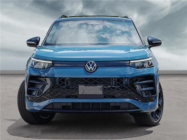 2026 Volkswagen Tiguan Comfortline R-Line Black Edition (Stk: CVW1170) in Cambridge - Image 2 of 20