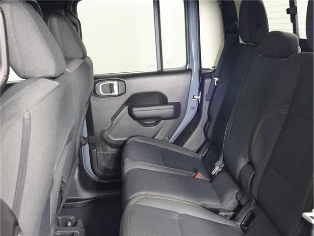 2026 Jeep Gladiator Sport S (Stk: 26J041) in Calgary - Image 8 of 17 2026 Jeep Gladiator Sport S (Stk: 26J041) in Calgary - Image 8 of 17