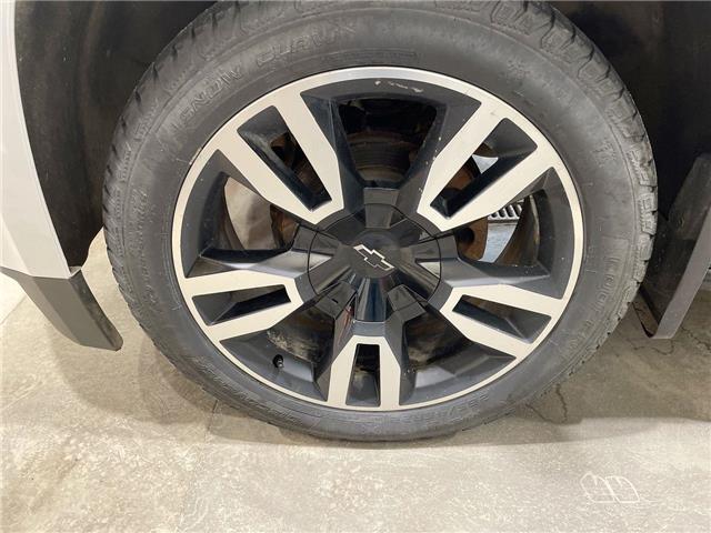 2020 Chevrolet Tahoe LT (Stk: 10727AT) in Meadow Lake - Image 2 of 15