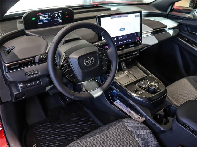 2026 Toyota bZ XLE (Stk: 260104) in Toronto - Image 7 of 25