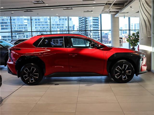 2026 Toyota bZ XLE (Stk: 260118) in Toronto - Image 3 of 25