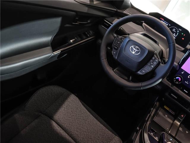 2026 Toyota bZ XLE (Stk: 260118) in Toronto - Image 13 of 25