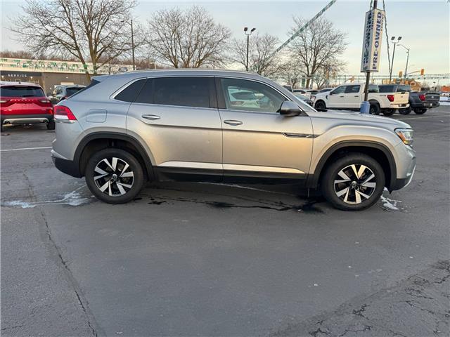2020 Volkswagen Atlas Cross Sport 3.6 FSI Comfortline (Stk: TR08121) in Windsor - Image 7 of 27