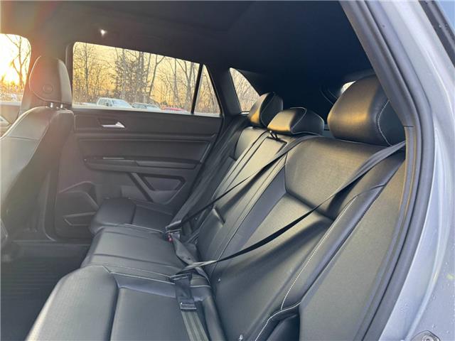 2020 Volkswagen Atlas Cross Sport 3.6 FSI Comfortline (Stk: TR08121) in Windsor - Image 11 of 27