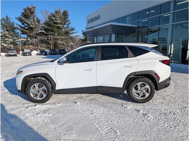2023 Hyundai Tucson Preferred in Bracebridge - Image 2 of 16