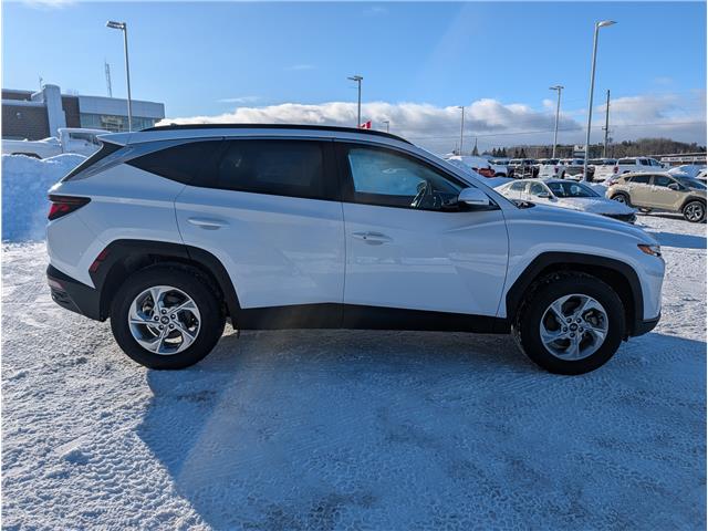 2023 Hyundai Tucson Preferred in Bracebridge - Image 6 of 16