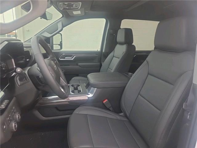 2026 Chevrolet Silverado 2500HD LTZ (Stk: 134197) in New Glasgow - Image 3 of 15 2026 Chevrolet Silverado 2500HD LTZ (Stk: 134197) in New Glasgow - Image 3 of 15