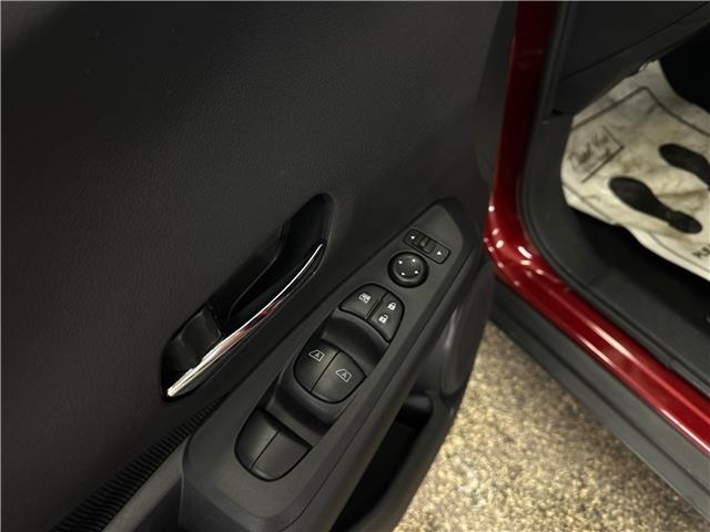 2024 Nissan Kicks SV (Stk: 43297J) in Belleville - Image 16 of 25