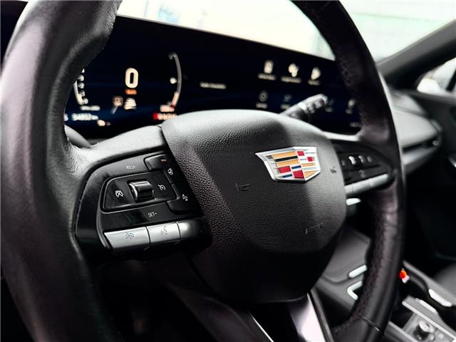 2024 Cadillac XT4 Premium Luxury (Stk: 260070A) in Calgary - Image 12 of 19