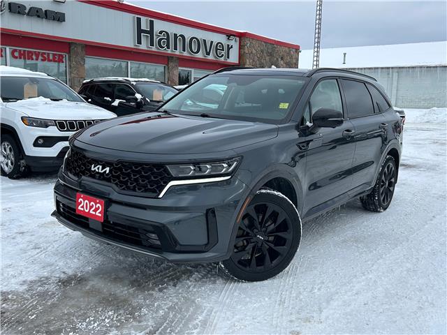 2022 Kia Sorento 2.5T SX w/Black Leather (Stk: U3928) in Hanover - Image 1 of 23