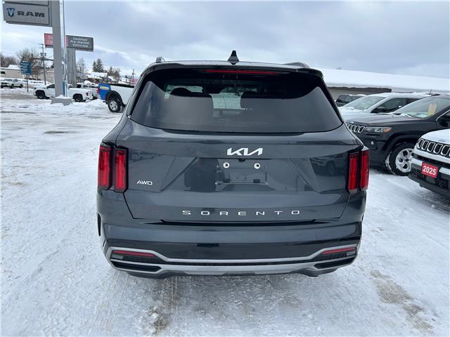 2022 Kia Sorento 2.5T SX w/Black Leather (Stk: U3928) in Hanover - Image 4 of 23