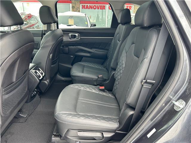 2022 Kia Sorento 2.5T SX w/Black Leather (Stk: U3928) in Hanover - Image 10 of 23