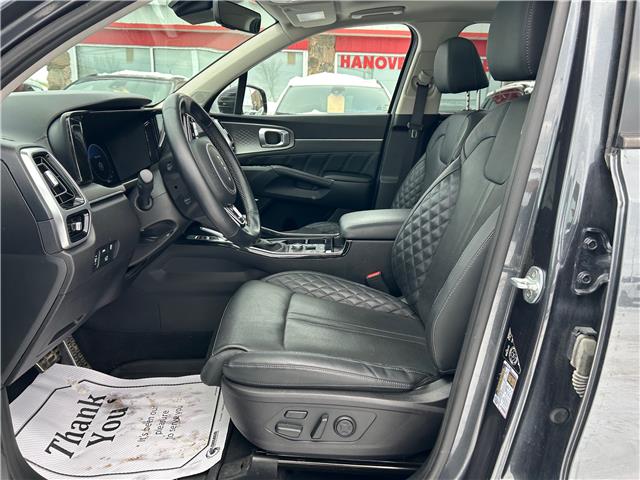 2022 Kia Sorento 2.5T SX w/Black Leather (Stk: U3928) in Hanover - Image 12 of 23