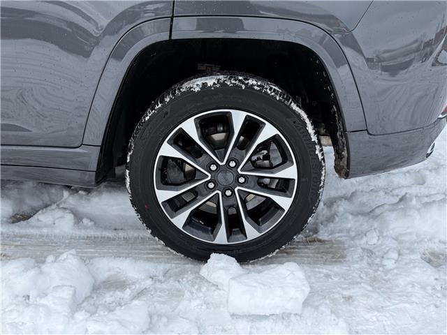 2025 Jeep Grand Cherokee Overland (Stk: 25577D) in London - Image 26 of 26