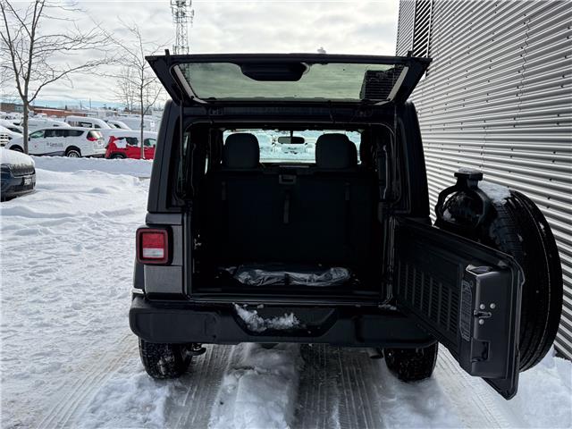 2026 Jeep Wrangler Sport (Stk: 26082) in London - Image 6 of 22