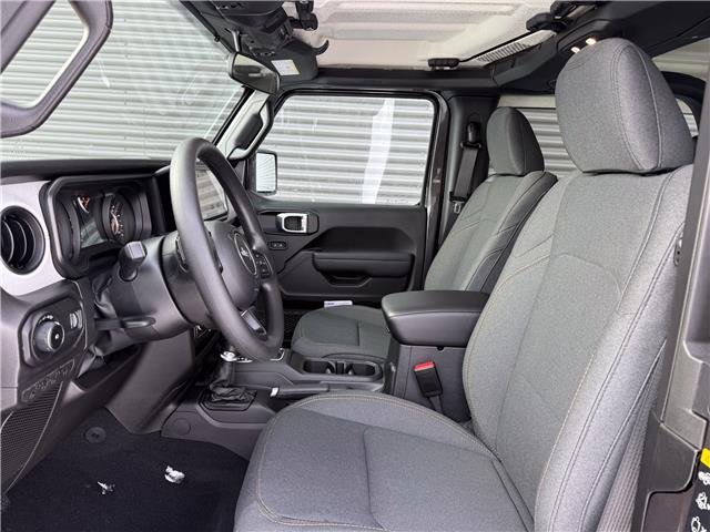 2026 Jeep Wrangler Sport (Stk: 26082) in London - Image 9 of 22