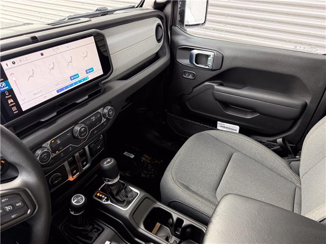 2026 Jeep Wrangler Sport (Stk: 26082) in London - Image 18 of 22
