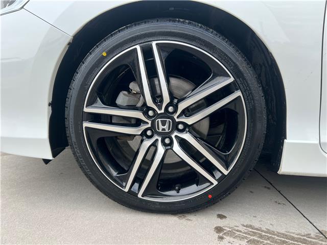 2017 Honda Accord Sport (Stk: HP6492) in Toronto - Image 2 of 23