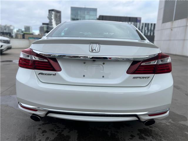 2017 Honda Accord Sport (Stk: HP6492) in Toronto - Image 6 of 23