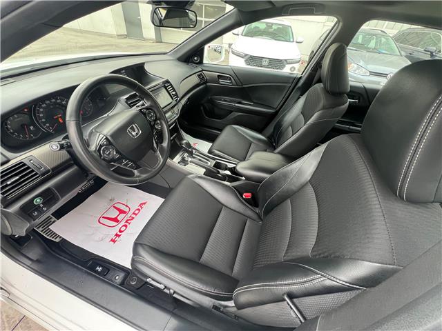2017 Honda Accord Sport (Stk: HP6492) in Toronto - Image 16 of 23