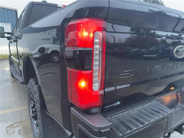 2026 Ford F-350 Lariat (Stk: 0T6042) in Kamloops - Image 11 of 25