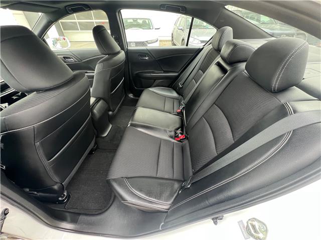 2017 Honda Accord Sport (Stk: HP6492) in Toronto - Image 17 of 23