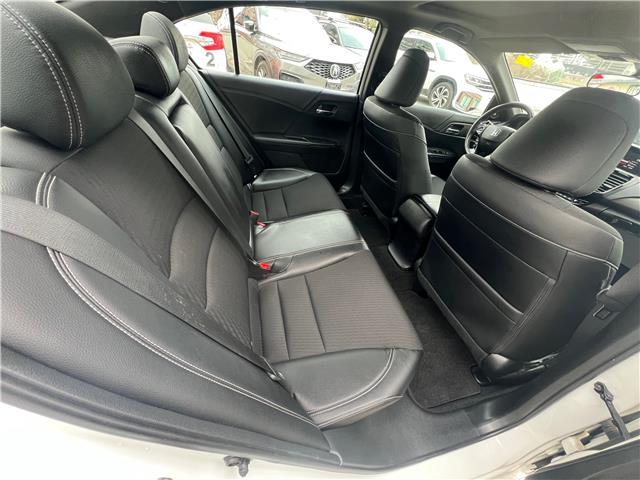 2017 Honda Accord Sport (Stk: HP6492) in Toronto - Image 21 of 23