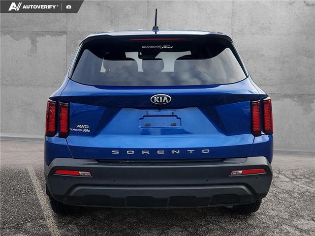 2021 Kia Sorento 2.5L LX+ (Stk: CS824A) in Kamloops - Image 4 of 34