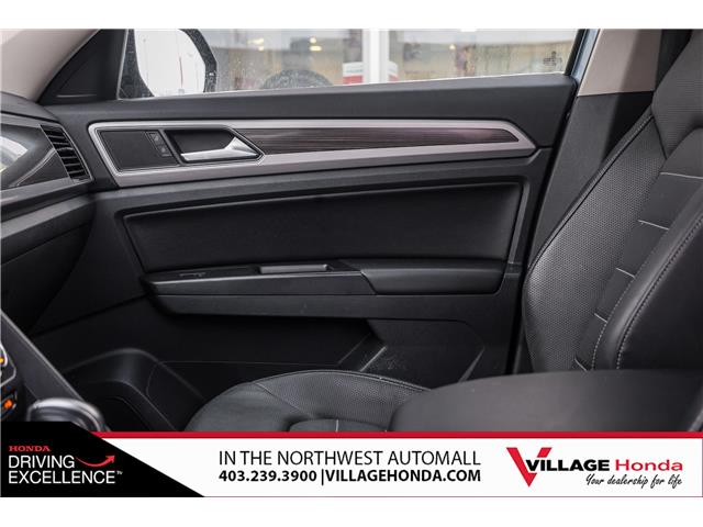 2019 Volkswagen Atlas 3.6 FSI Highline (Stk: B8994) in Calgary - Image 27 of 32