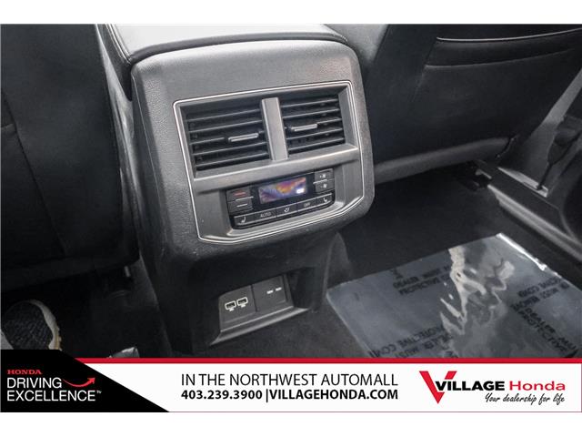 2019 Volkswagen Atlas 3.6 FSI Highline (Stk: B8994) in Calgary - Image 30 of 32