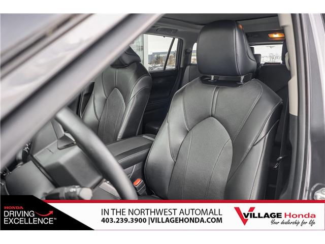 2022 Toyota Highlander Limited (Stk: B8995) in Calgary - Image 14 of 33 2022 Toyota Highlander Limited (Stk: B8995) in Calgary - Image 14 of 33