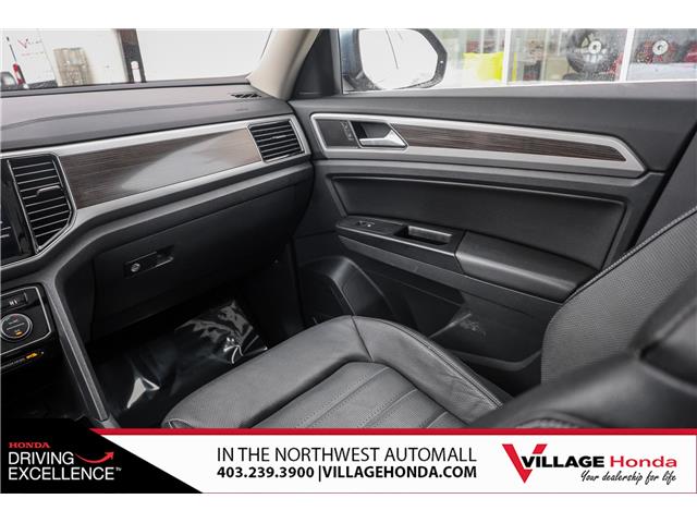 2019 Volkswagen Atlas 3.6 FSI Highline (Stk: B8994) in Calgary - Image 28 of 32