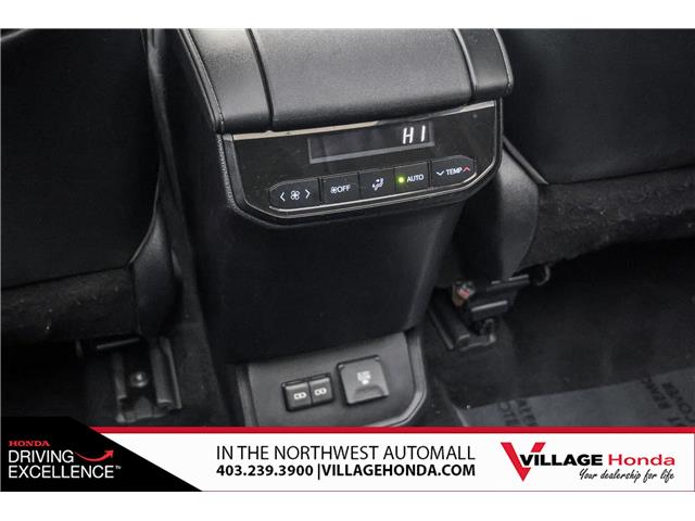 2022 Toyota Highlander Limited (Stk: B8995) in Calgary - Image 31 of 33 2022 Toyota Highlander Limited (Stk: B8995) in Calgary - Image 31 of 33