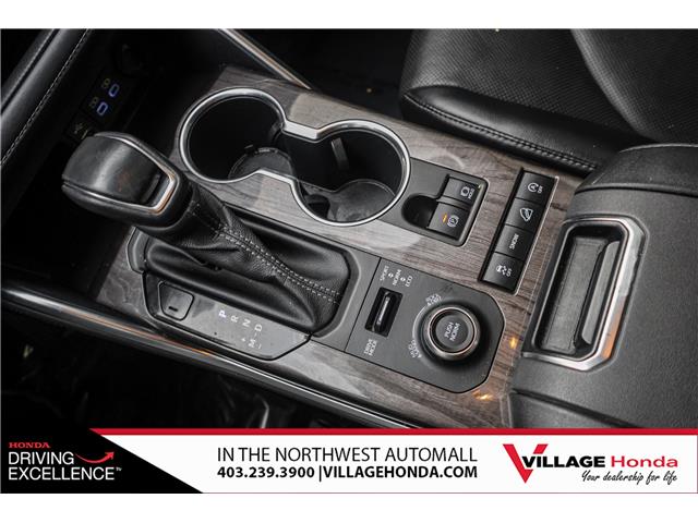 2022 Toyota Highlander Limited (Stk: B8995) in Calgary - Image 22 of 33 2022 Toyota Highlander Limited (Stk: B8995) in Calgary - Image 22 of 33