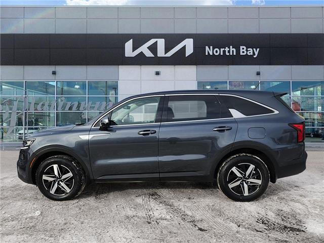 2023 Kia Sorento 2.5L LX Premium (Stk: 25-800P) in North Bay - Image 4 of 26
