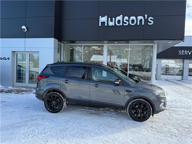 Used 2019 Ford Escape Titanium One Owner | Navigation | Sunroof | 19