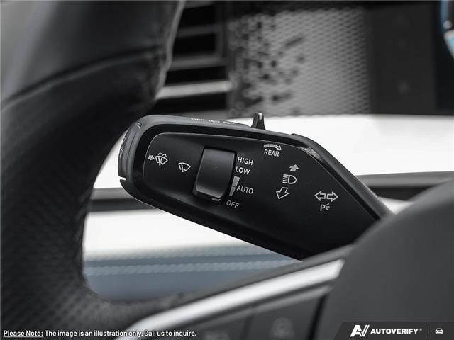 2026 Volkswagen Tiguan Comfortline R-Line Black Edition (Stk: NQ8696) in Okotoks - Image 24 of 24