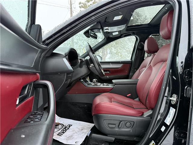 2025 Mazda CX-70 PHEV GT (Stk: 16094) in Newmarket - Image 6 of 50