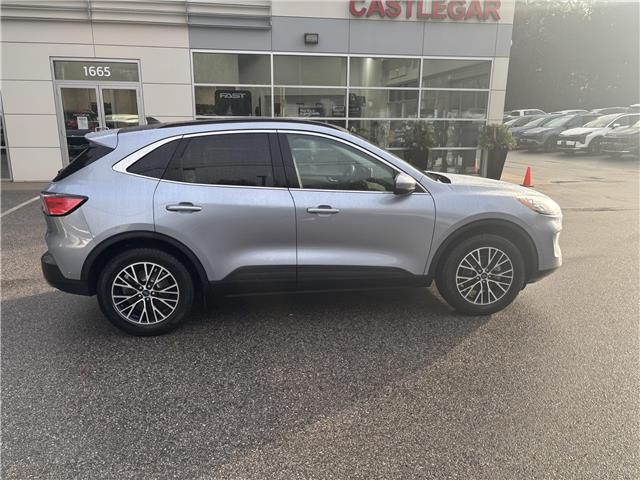 2022 Ford Escape PHEV Titanium (Stk: 48585) in Castlegar - Image 8 of 17