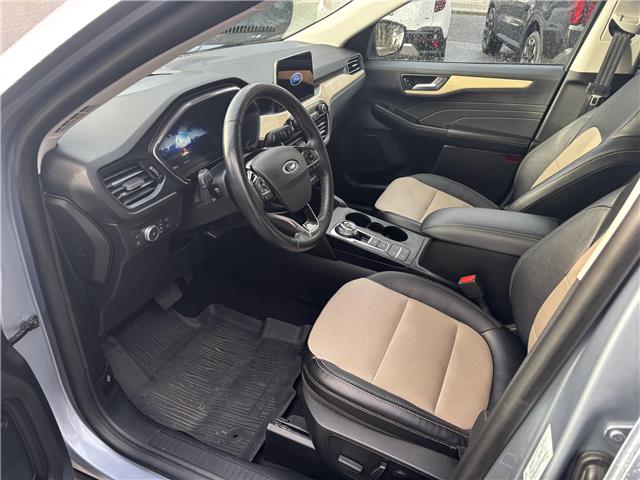 2022 Ford Escape PHEV Titanium (Stk: 48585) in Castlegar - Image 9 of 17