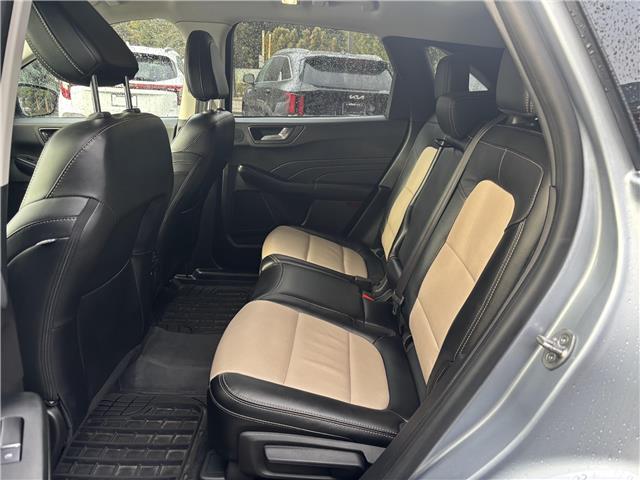 2022 Ford Escape PHEV Titanium (Stk: 48585) in Castlegar - Image 16 of 17