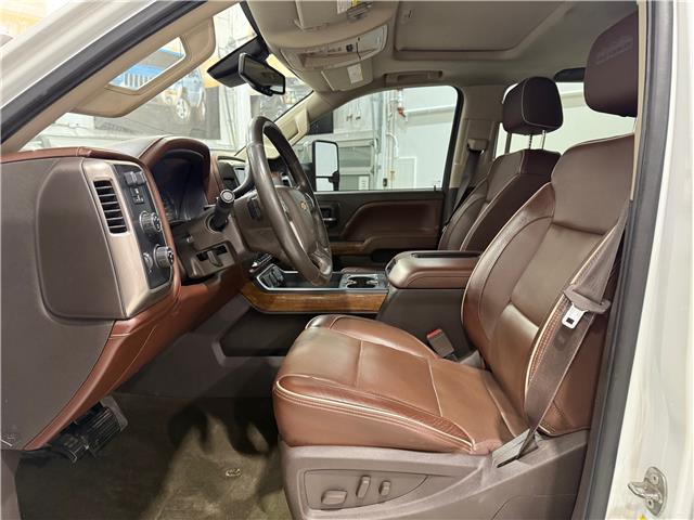 2016 Chevrolet Silverado 3500HD High Country (Stk: A9077-1) in Saint-Eustache - Image 8 of 31 2016 Chevrolet Silverado 3500HD High Country (Stk: A9077-1) in Saint-Eustache - Image 8 of 31